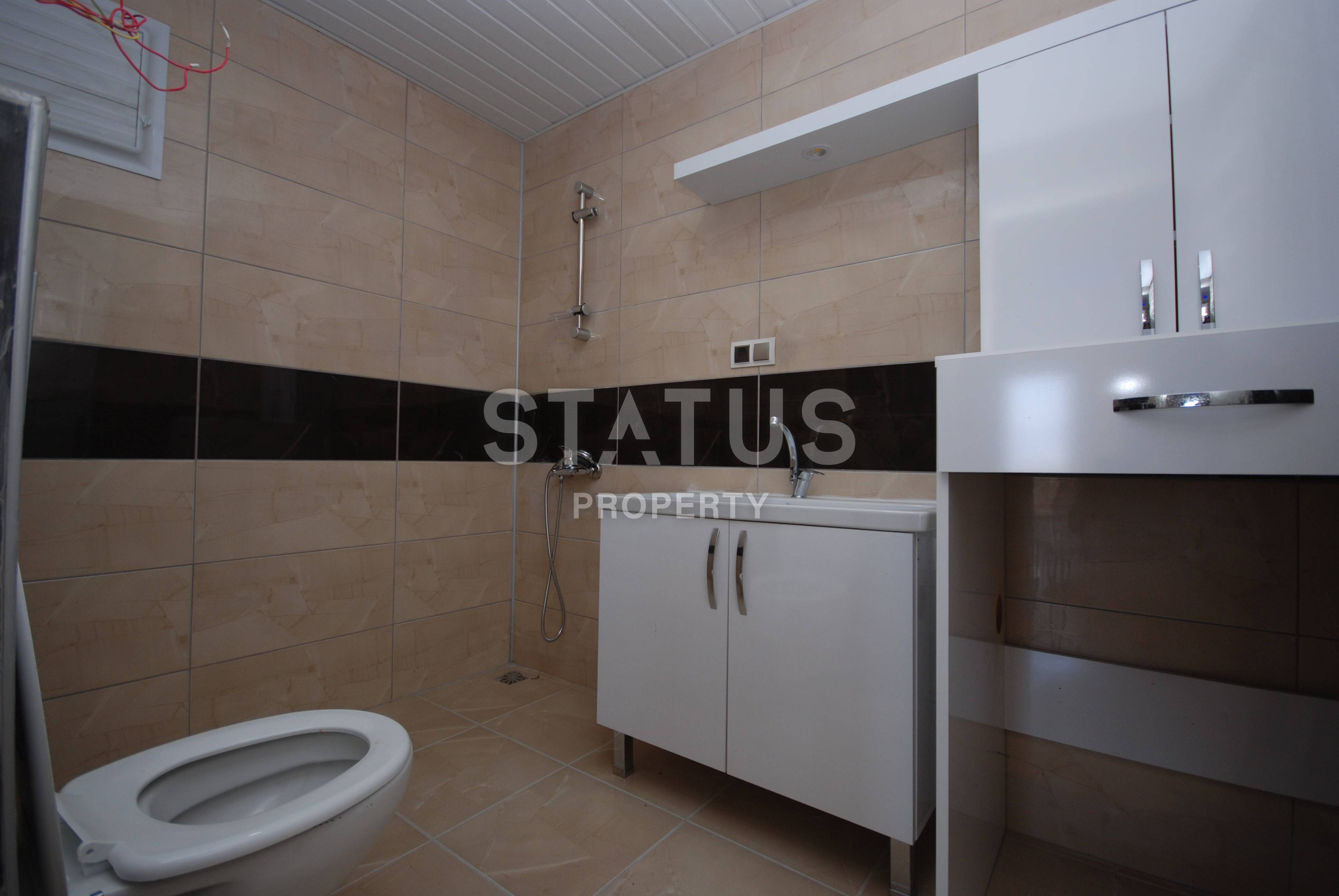 Трехкомнатные апартаменты с отличным ремонтом в 7 минутах от моря! 105 кв. м. фото 10