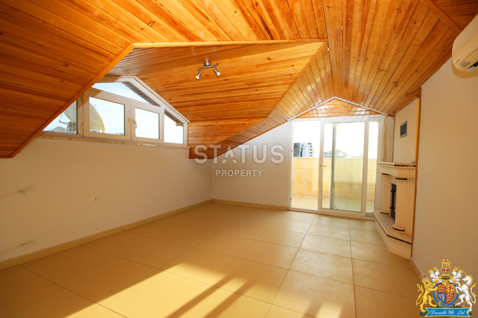 Двухуровневая квартира в Обе с видом на горы планировкой 3+1, 350м к морю фото 7