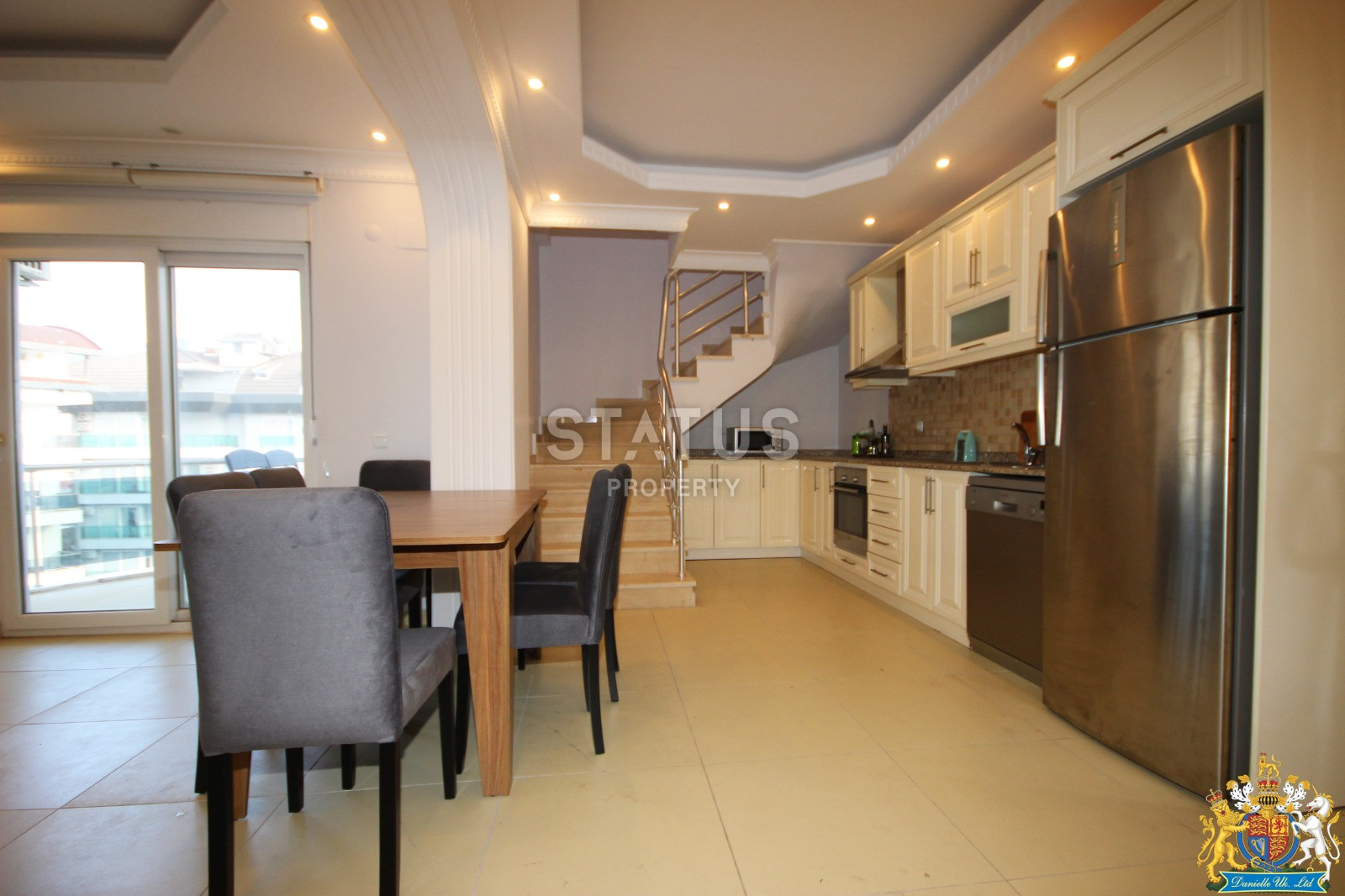 Двухуровневая квартира в Обе с видом на горы планировкой 3+1, 350м к морю фото 13