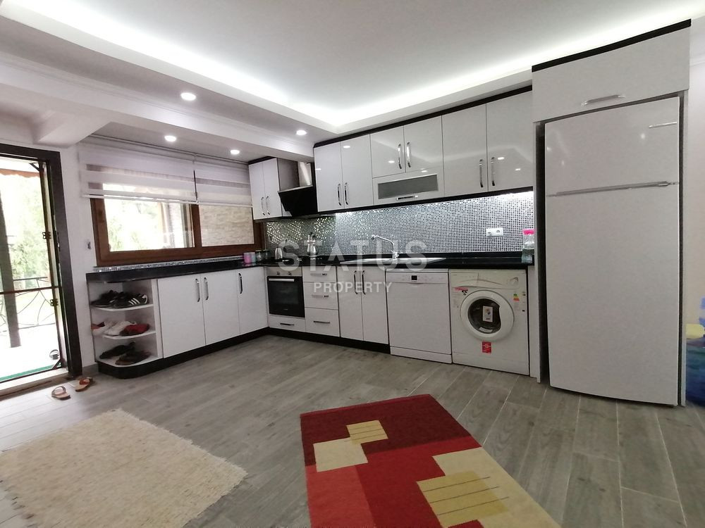 Three-storey villa in a complex on the first line in Konakli with a private garden, 200m2 фото 14