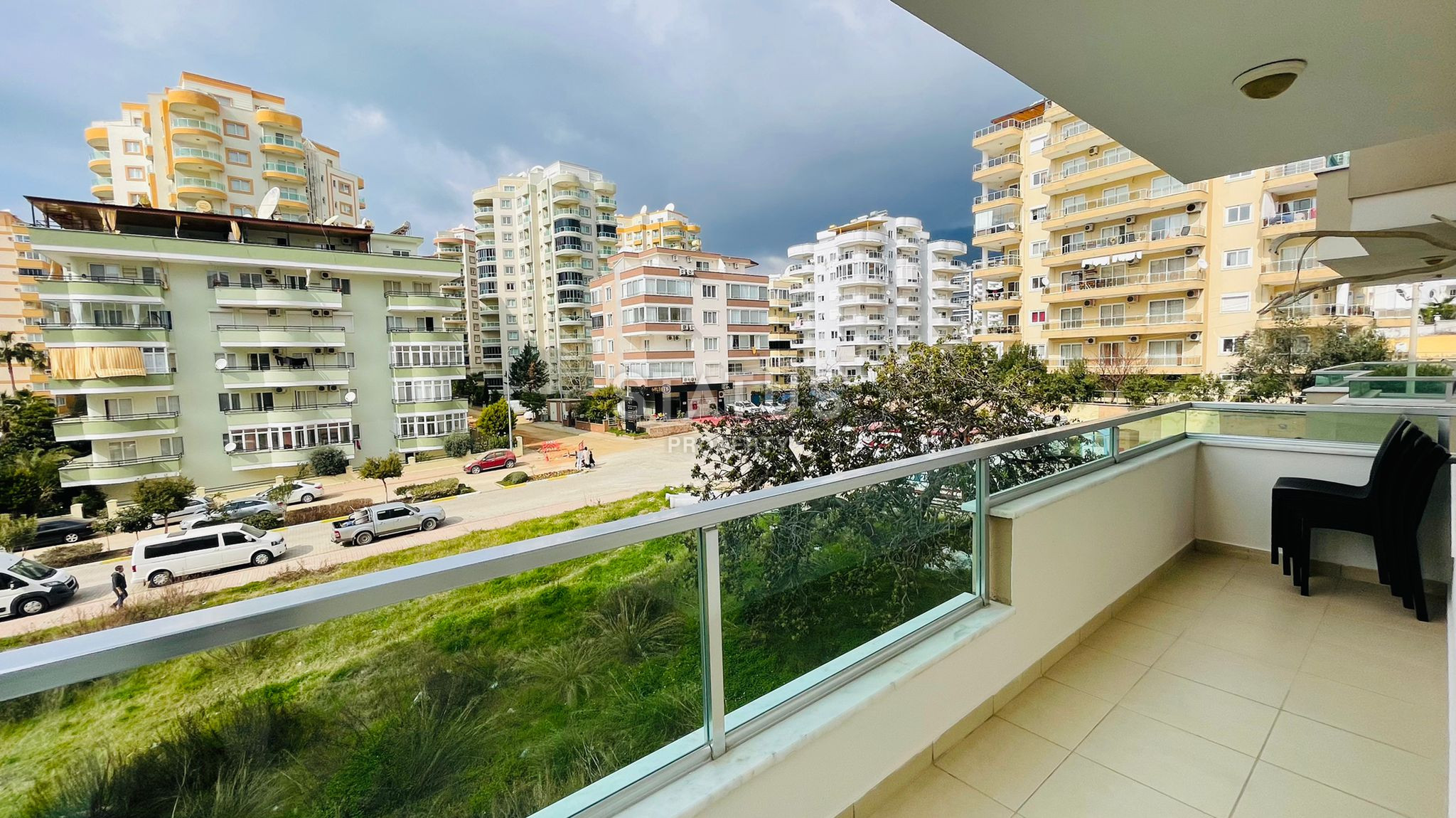 Furnished 1+1 apartment with excellent location, 75 m2 in Mahmutlar. фото 7