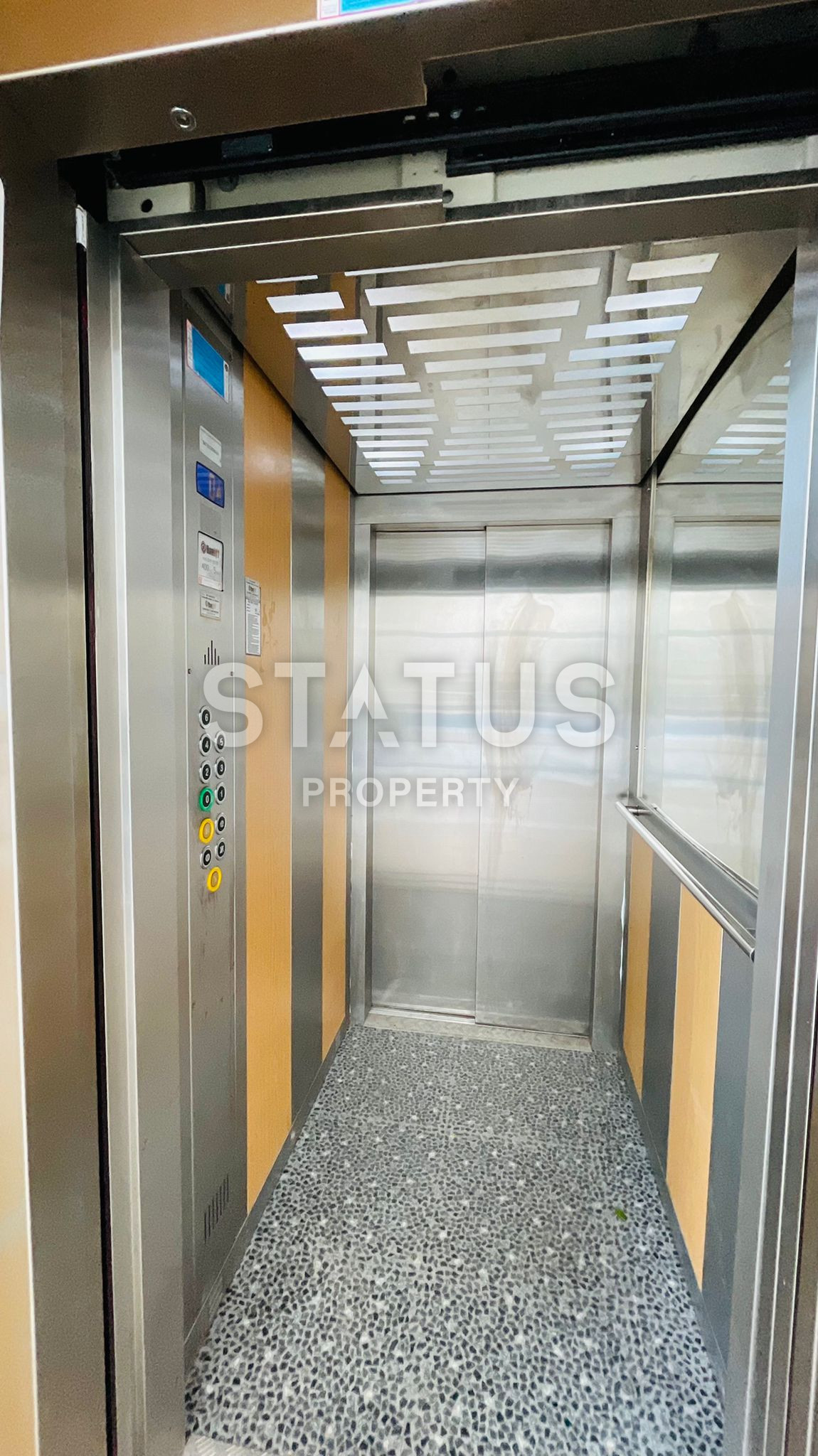 Furnished 1+1 apartment with excellent location, 75 m2 in Mahmutlar. фото 16