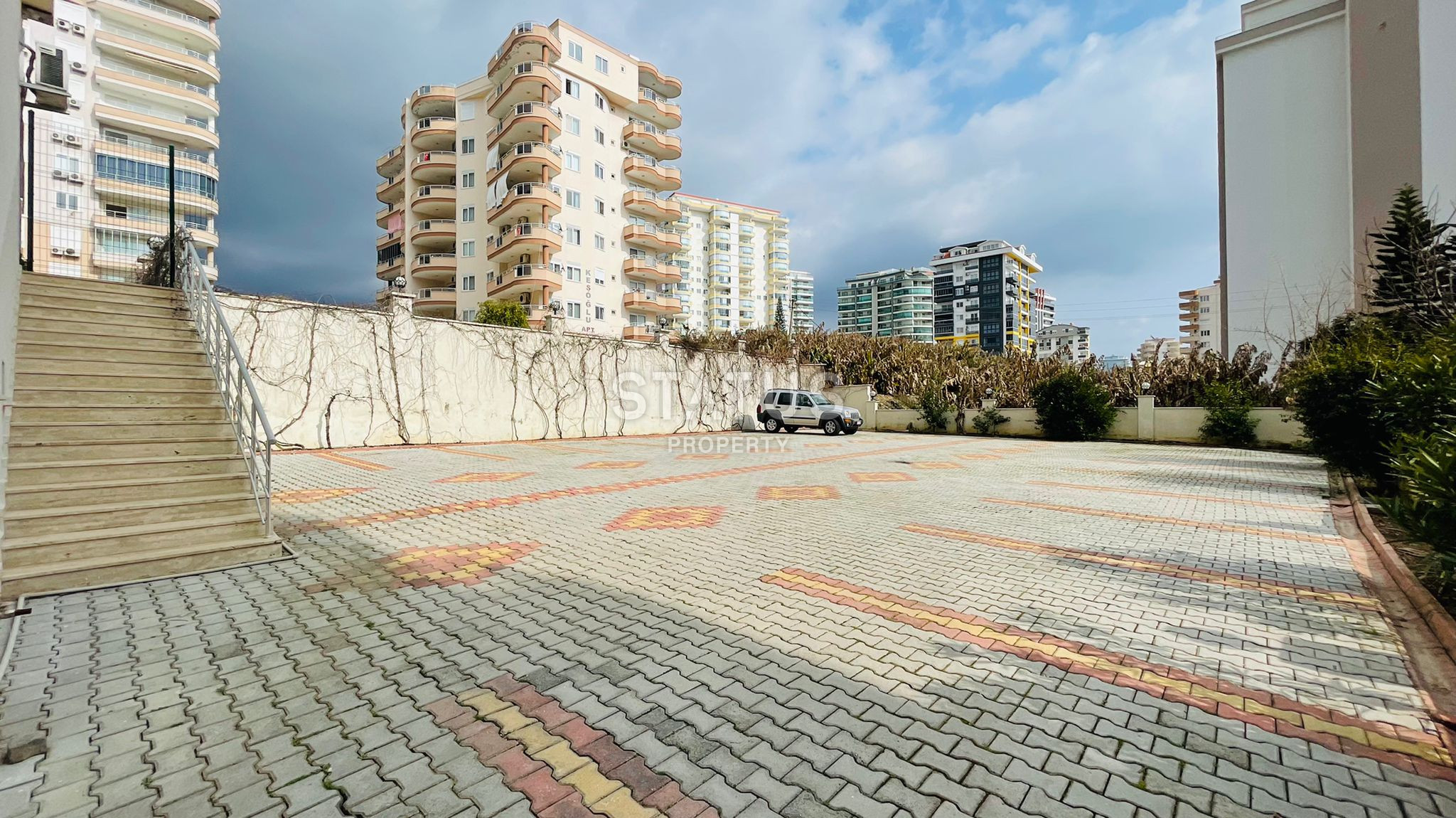 Furnished 1+1 apartment with excellent location, 75 m2 in Mahmutlar. фото 25