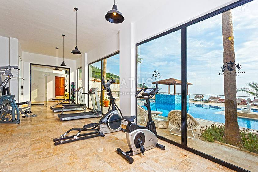 Вилла 6+2 с личным бассейном и панорамой на море и крепость, 390 м2. Центральный район Тепе фото 5