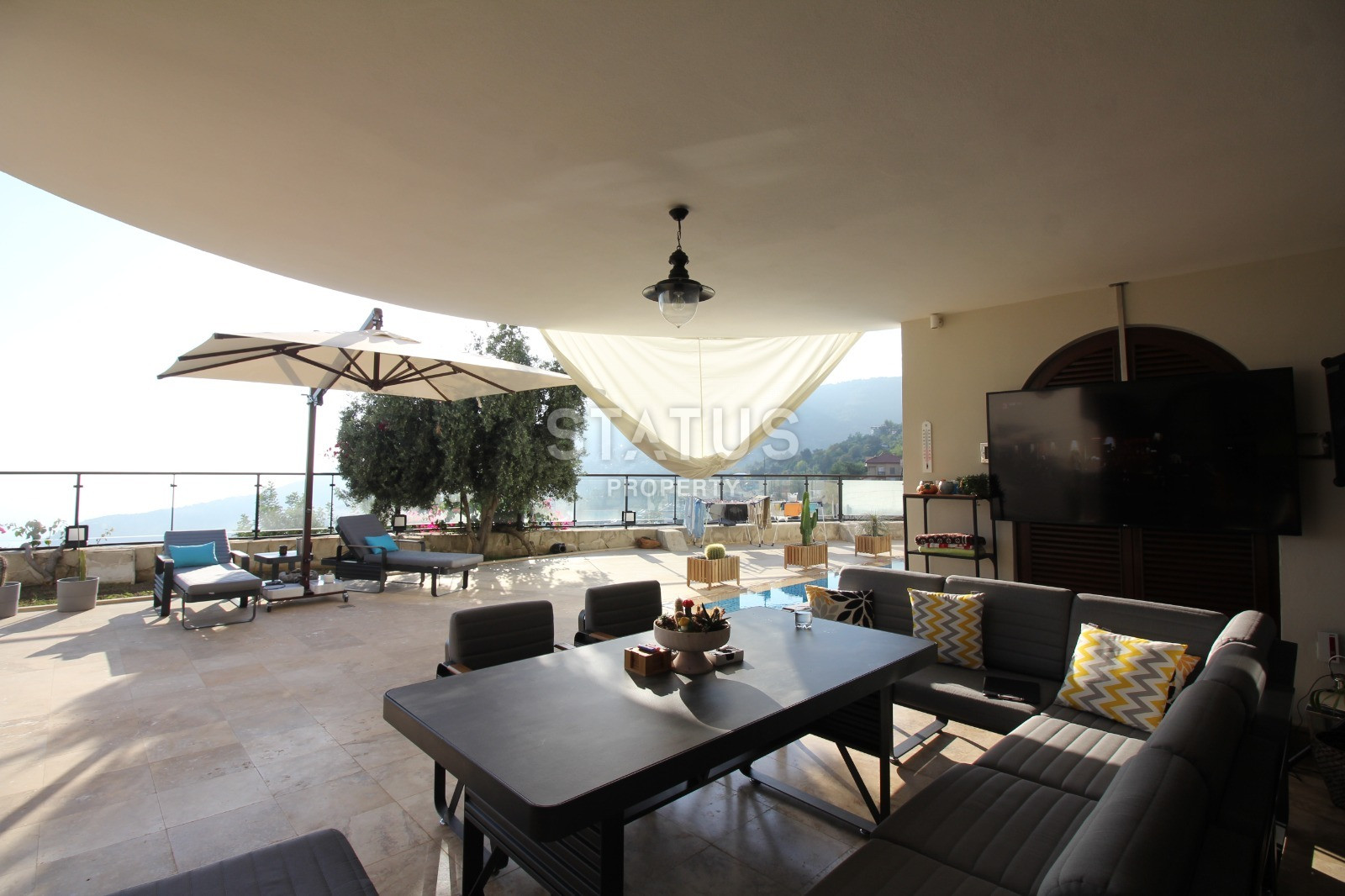 Вилла 6+2 с личным бассейном и панорамой на море и крепость, 390 м2. Центральный район Тепе фото 31