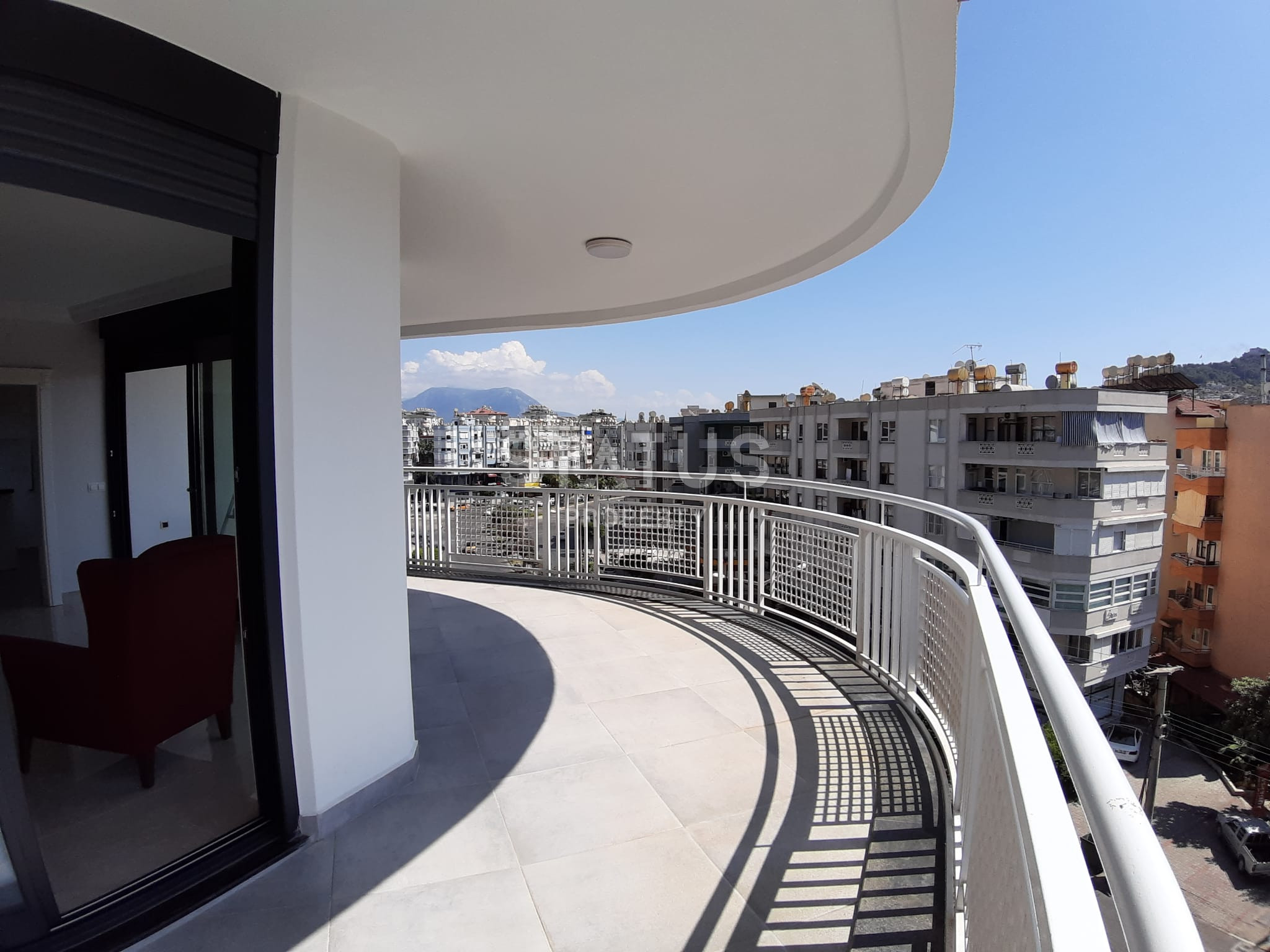 Просторная 3+1 в 300 метрах от пляжа Клеопатры, 140м2 фото 9