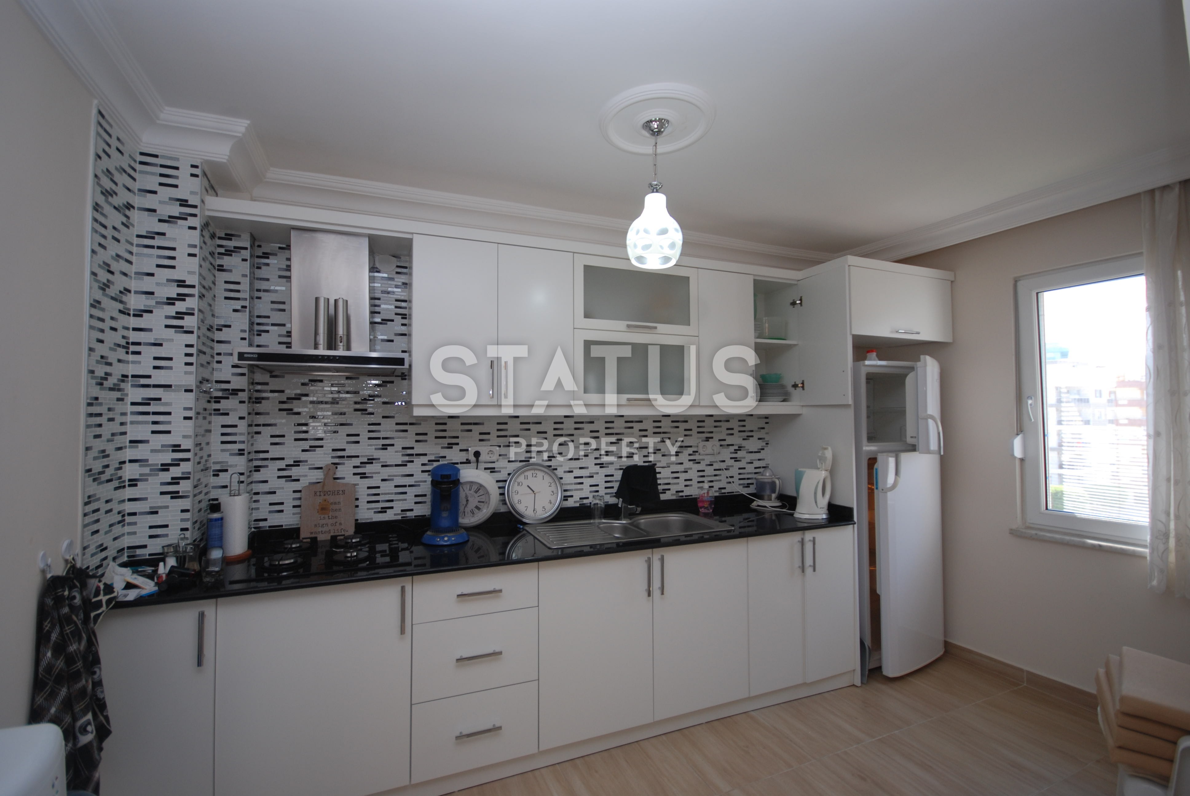 Меблированные трехкомнатные апартаменты в комплексе с бассейном, 95 м2. фото 4