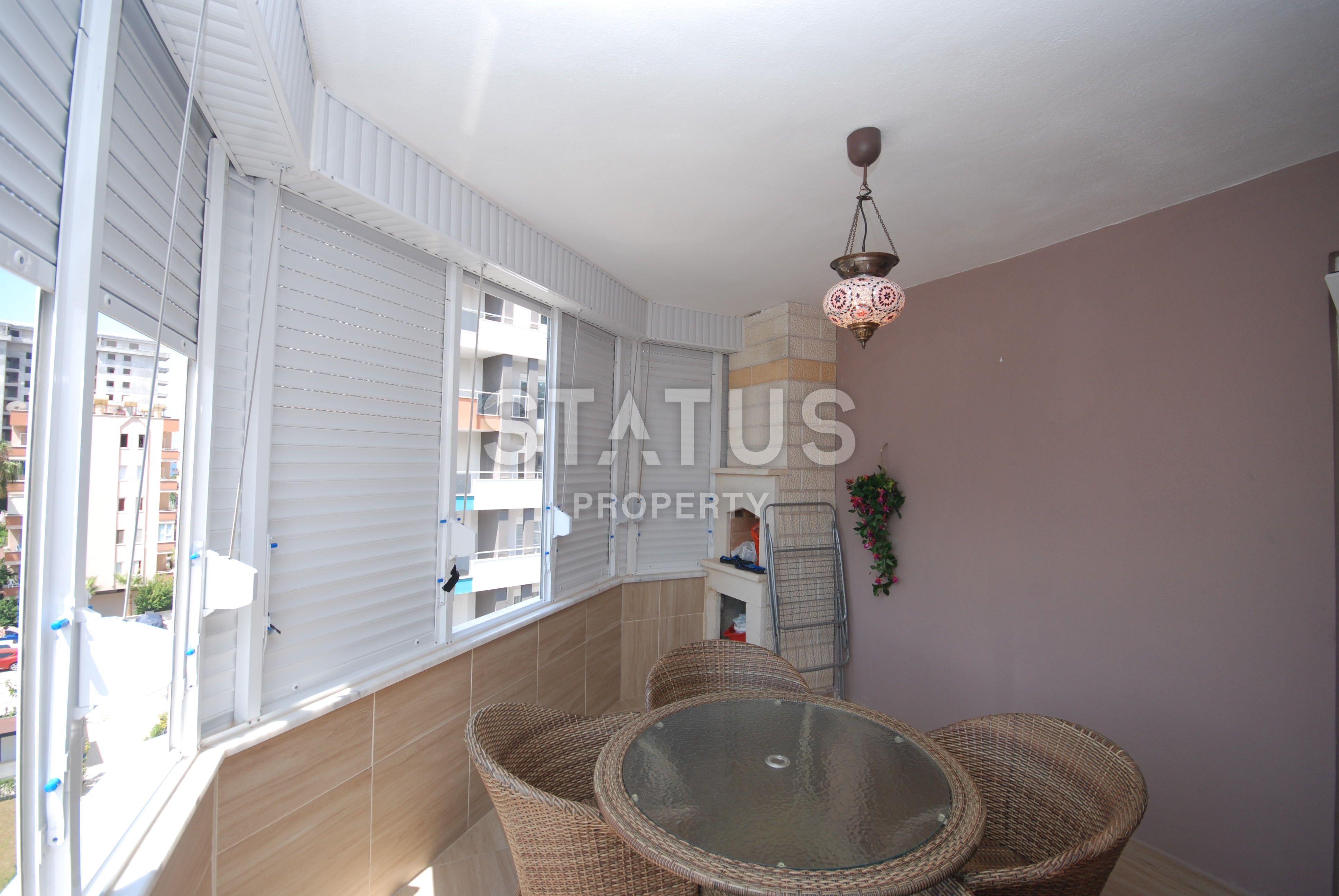 Меблированные трехкомнатные апартаменты в комплексе с бассейном, 95 м2. фото 8