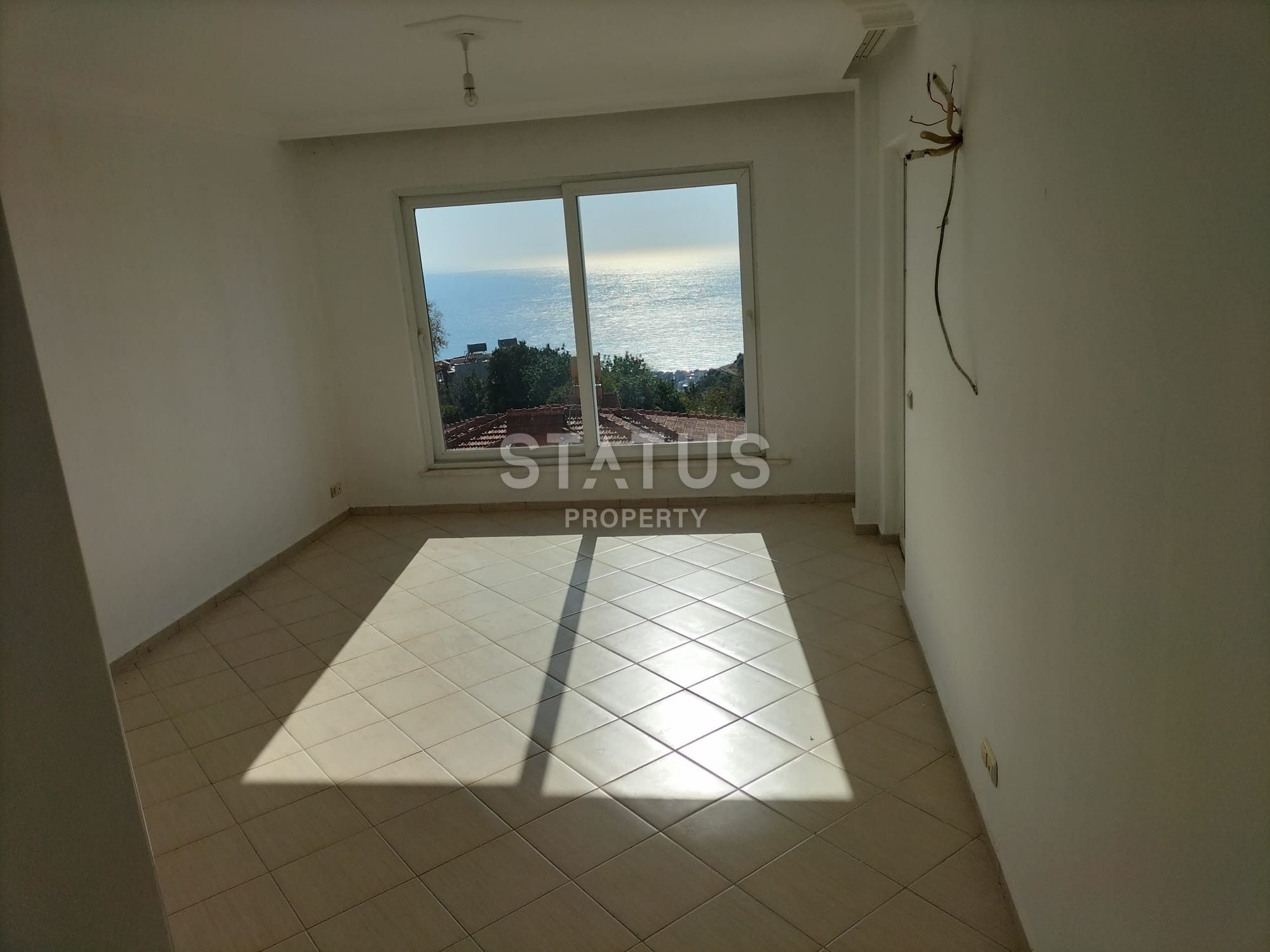 Вилла 3+1 с видом на море в районе Хасбахче, 150 м2 фото 7