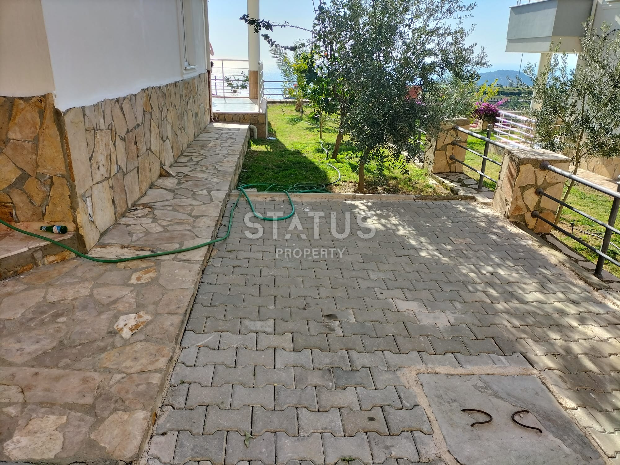 Вилла 3+1 с видом на море в районе Хасбахче, 150 м2 фото 24