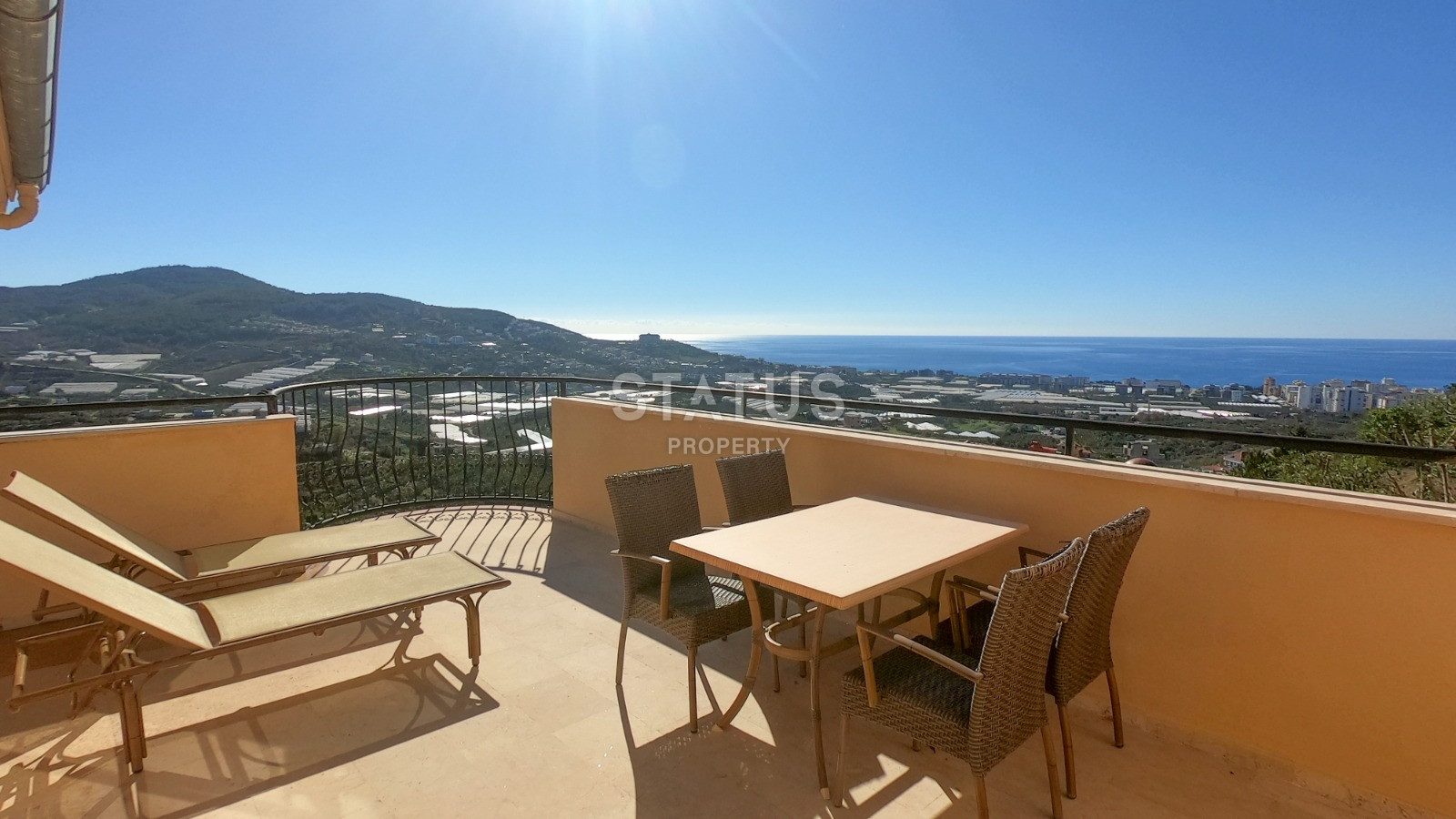 Two-level townhouse in a quiet area of Kargicak in a luxury complex, 130 sq.m. фото 5