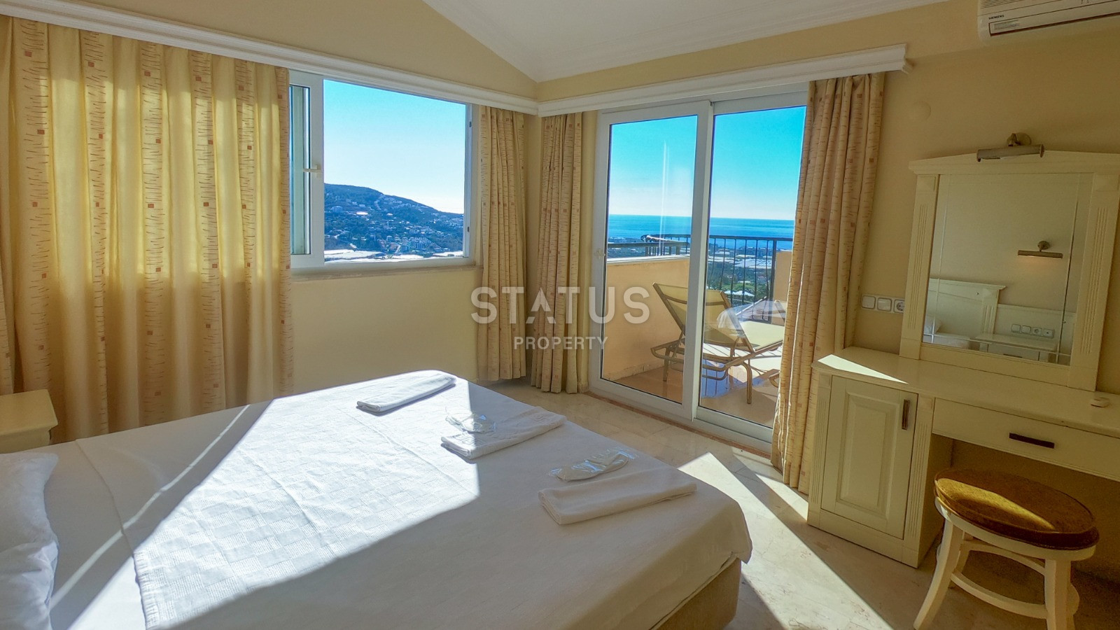 Two-level townhouse in a quiet area of Kargicak in a luxury complex, 130 sq.m. фото 29