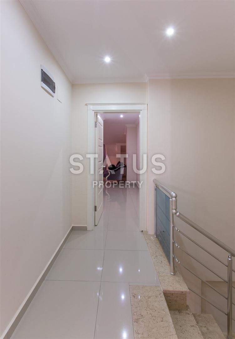 Penthouse 3+1 with furniture on Cleopatra! Sea view! 190 m2 фото 12