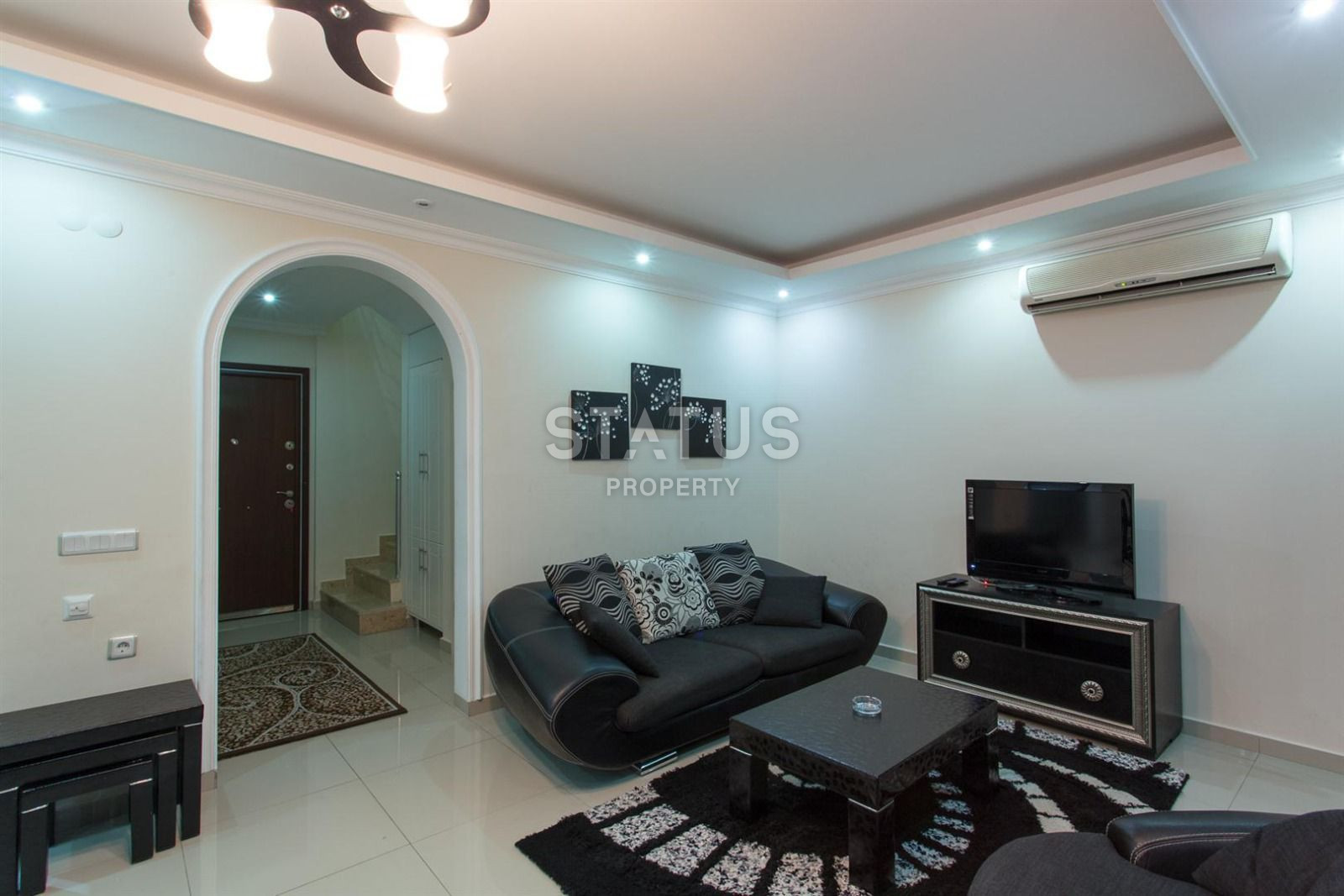 Penthouse 3+1 with furniture on Cleopatra! Sea view! 190 m2 фото 21