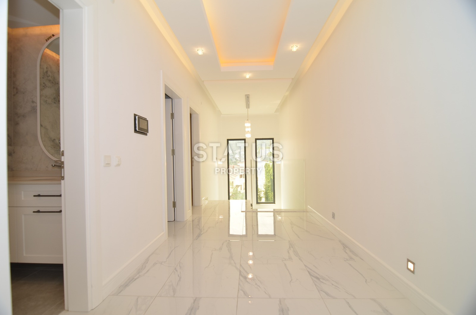 Просторная вилла 4+1 с собственным бассейном, сауной, джакузи и лифтом в районе Тепе, 390м.кв фото 21