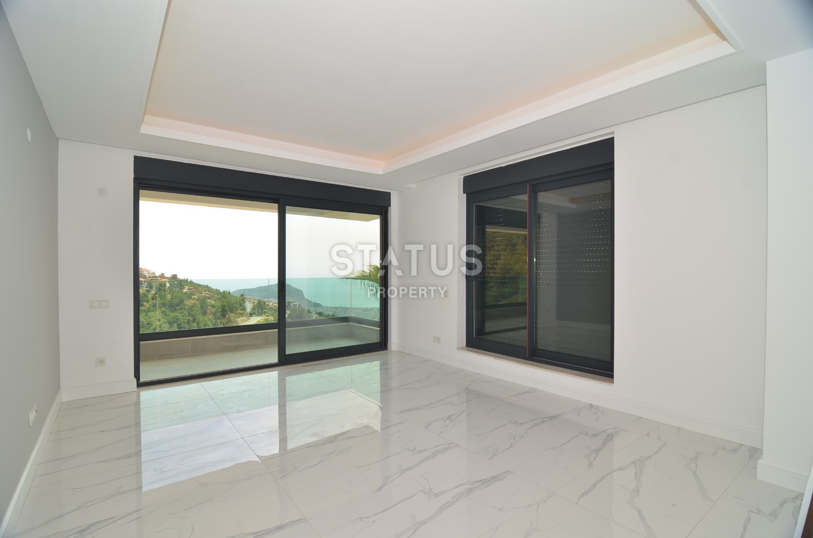 Просторная вилла 4+1 с собственным бассейном, сауной, джакузи и лифтом в районе Тепе, 390м.кв фото 22