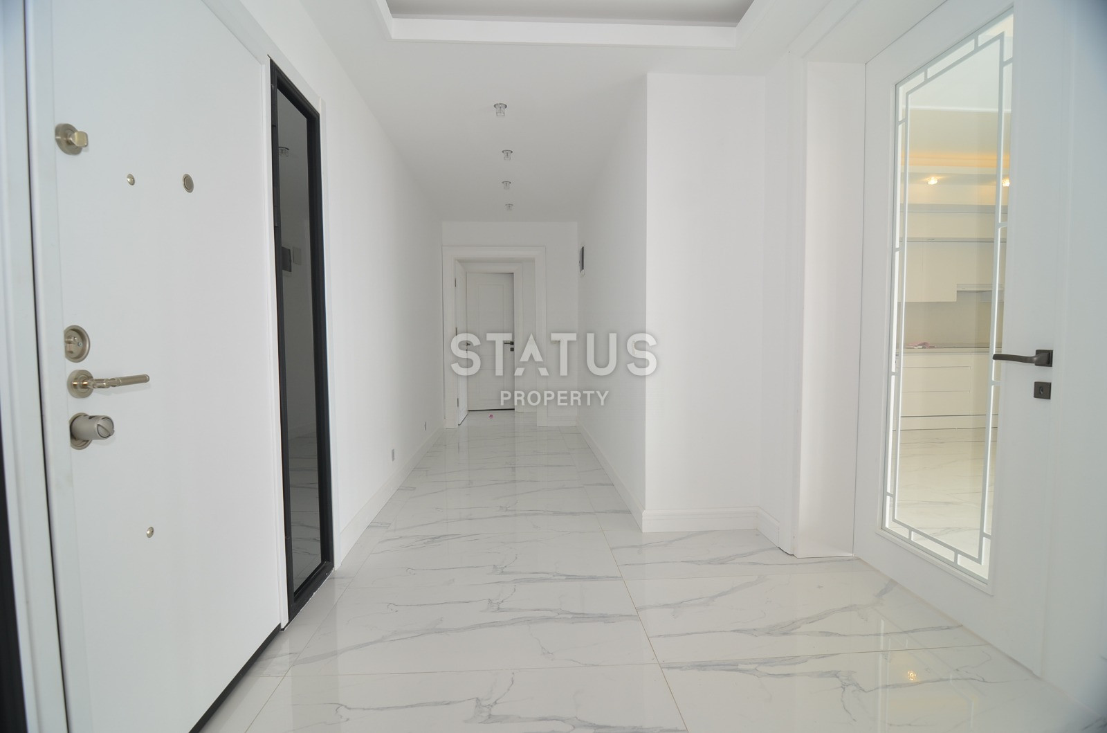 Просторная вилла 4+1 с собственным бассейном, сауной, джакузи и лифтом в районе Тепе, 390м.кв фото 26