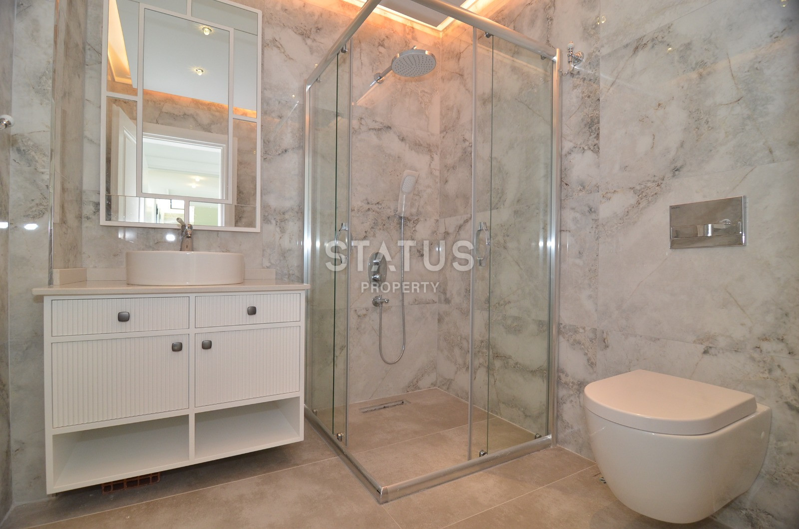 Просторная вилла 4+1 с собственным бассейном, сауной, джакузи и лифтом в районе Тепе, 390м.кв фото 33