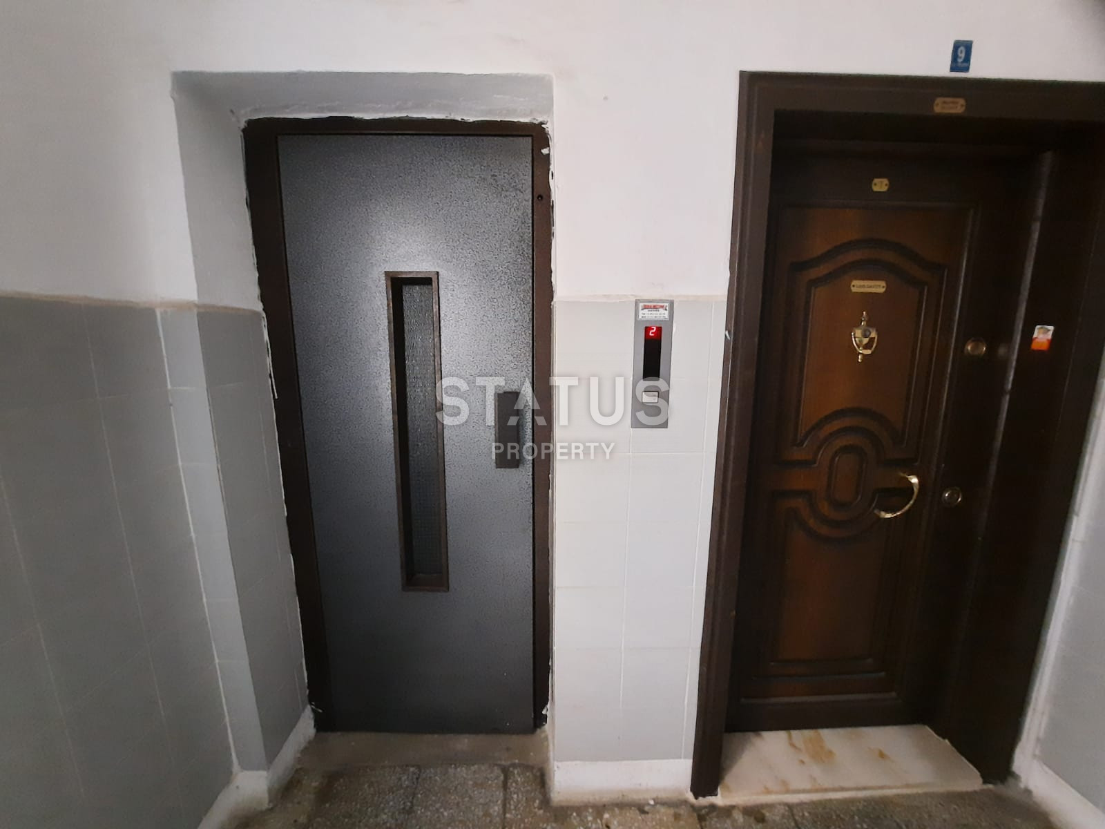 Четырехкомнатная квартира с отдельной кухней в центре Алании в 200м от моря, выгодная цена и прекрасная локация, 140м2 фото 4