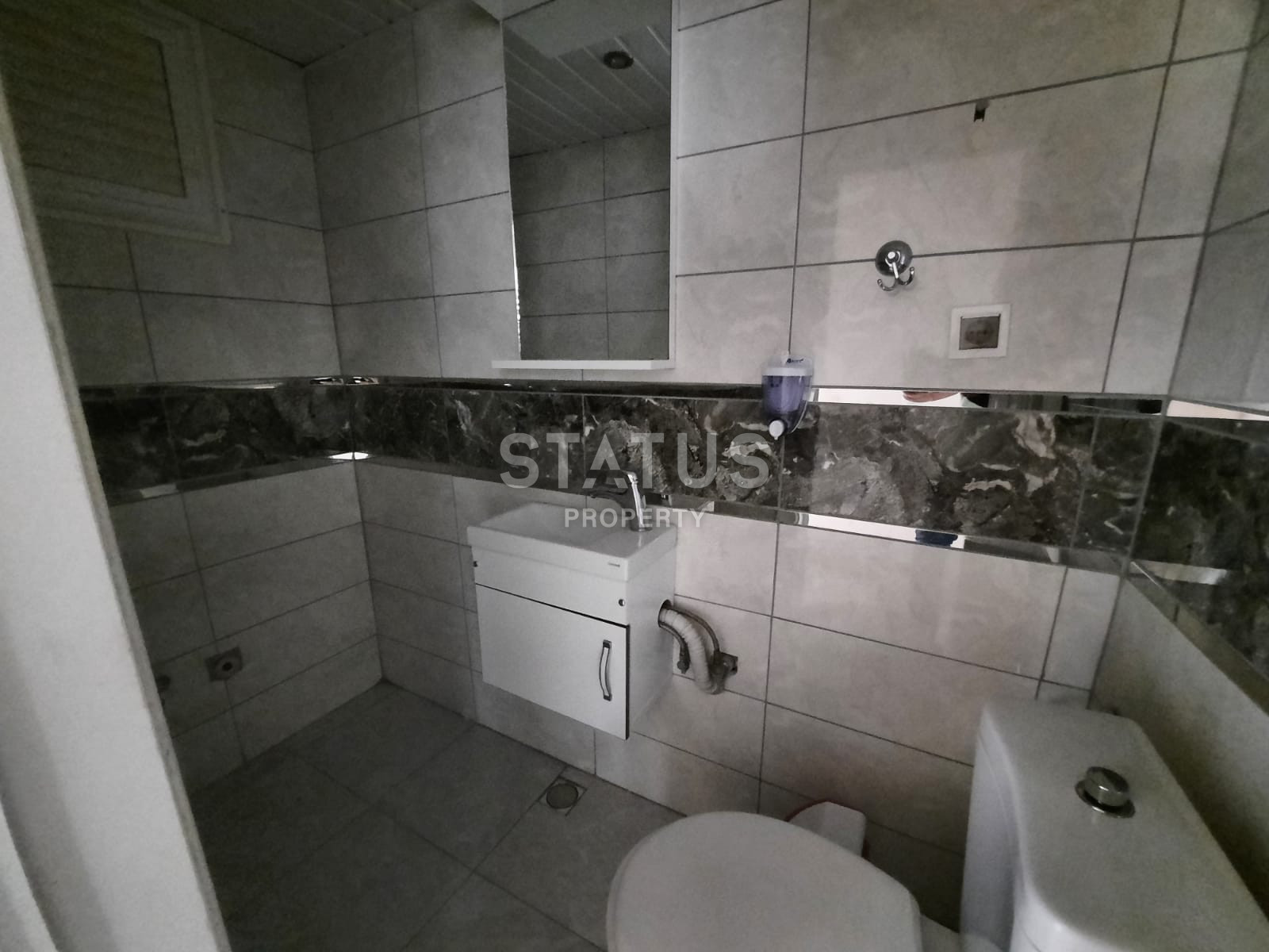 Четырехкомнатная квартира с отдельной кухней в центре Алании в 200м от моря, выгодная цена и прекрасная локация, 140м2 фото 14