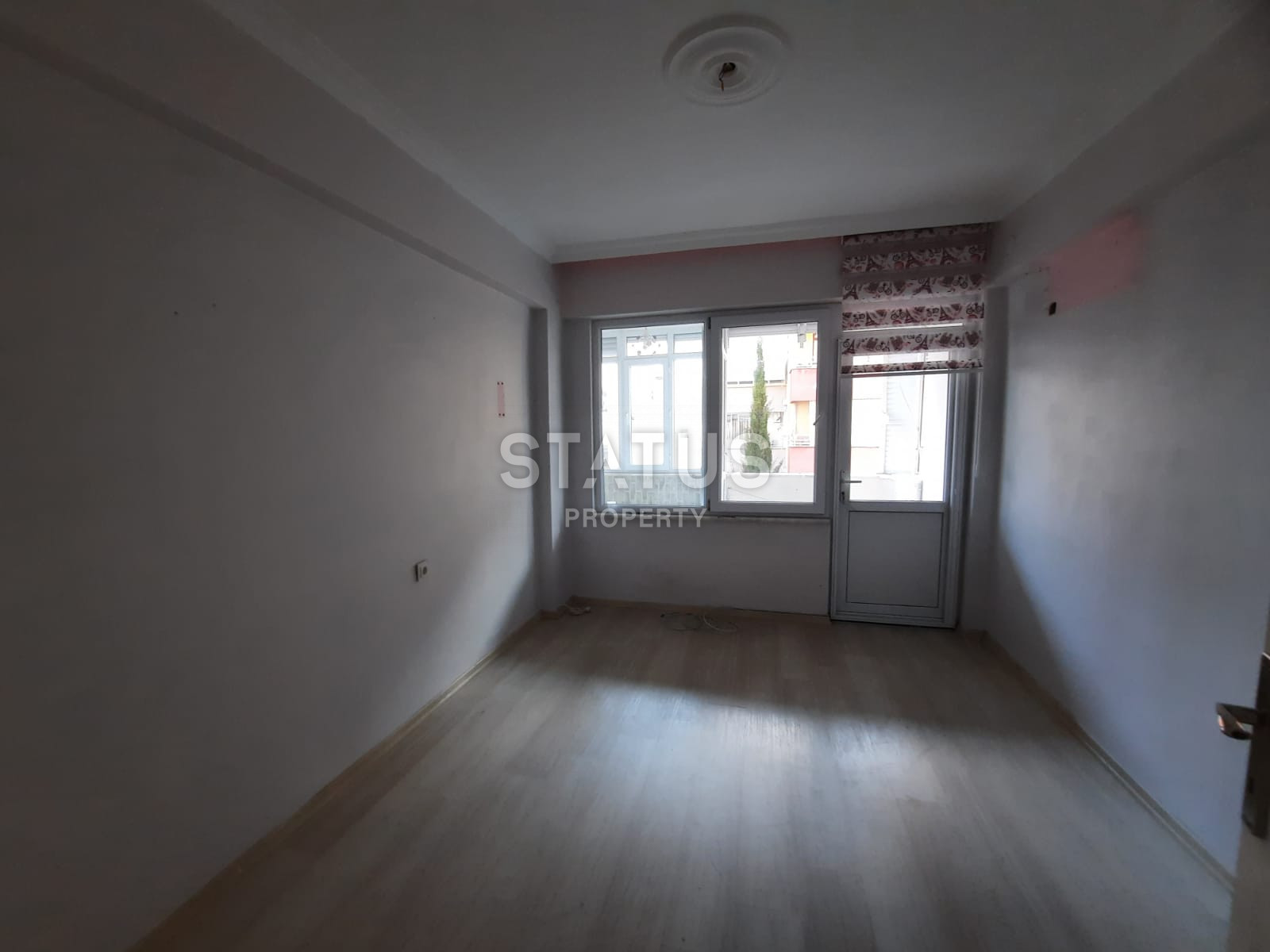 Четырехкомнатная квартира с отдельной кухней в центре Алании в 200м от моря, выгодная цена и прекрасная локация, 140м2 фото 21