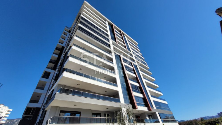 Новая квартира в районе Махмутлар 2+1 с видом на Аланийскую крепость, 125 м2 фото 1