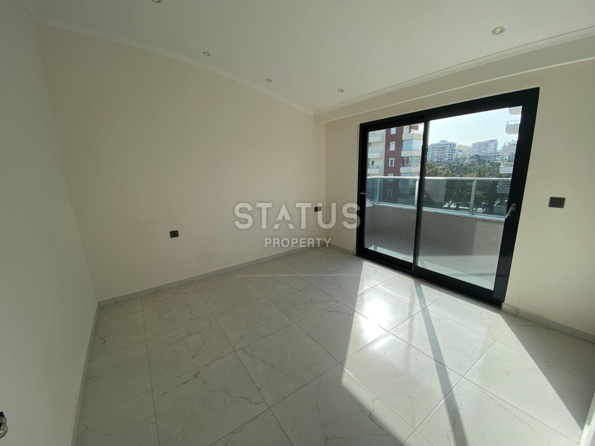 Два недорогих дублекса 2+1 в районе Оба в новом комплексе, очень удобная локация! фото 13