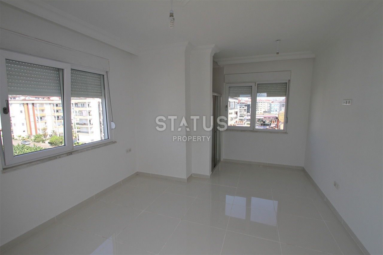 Penthouse 4+1 with sea view in Kestel, 210 m2 фото 5