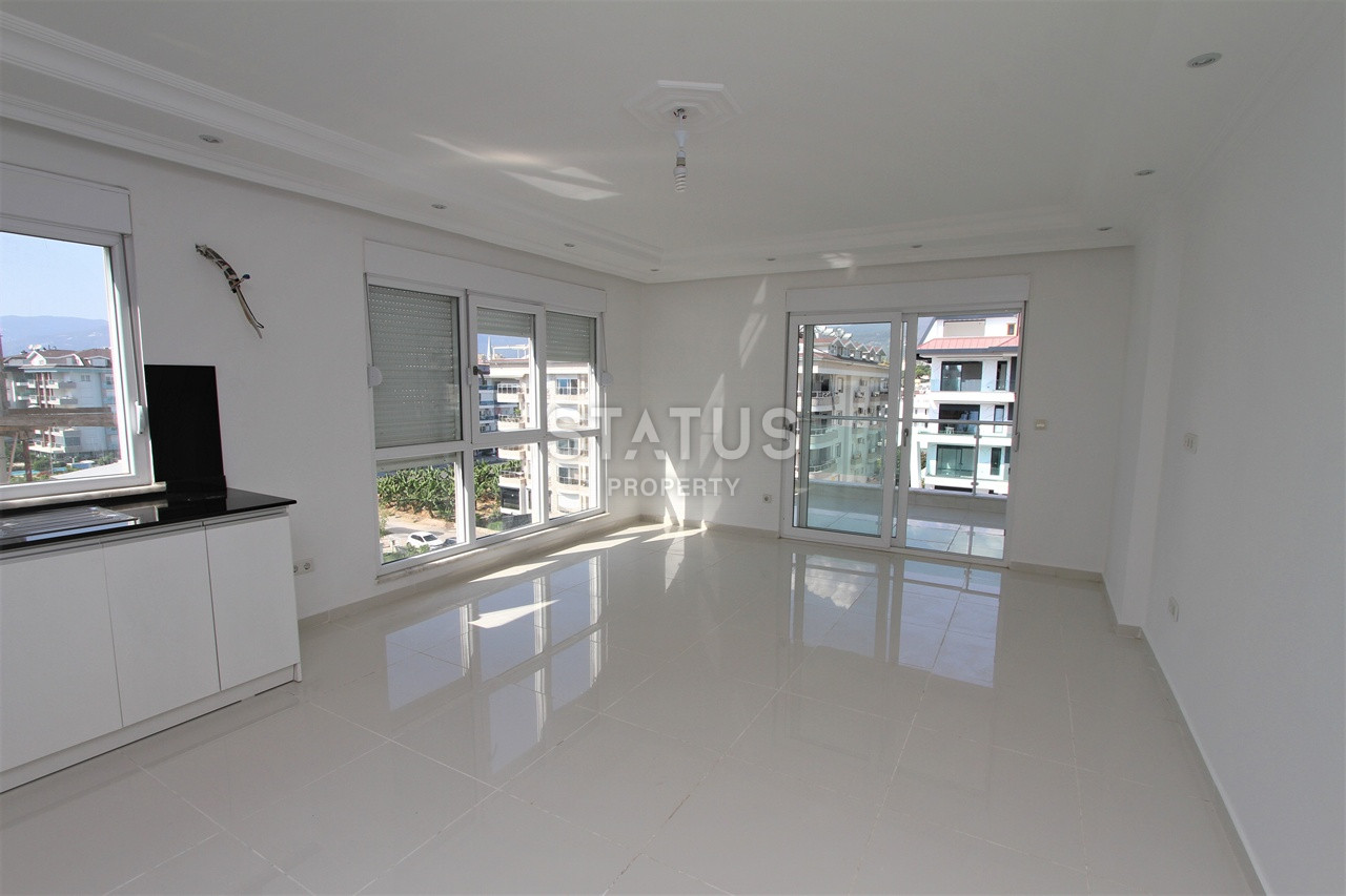 Penthouse 4+1 with sea view in Kestel, 210 m2 фото 7