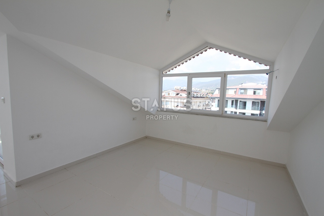 Penthouse 4+1 with sea view in Kestel, 210 m2 фото 13