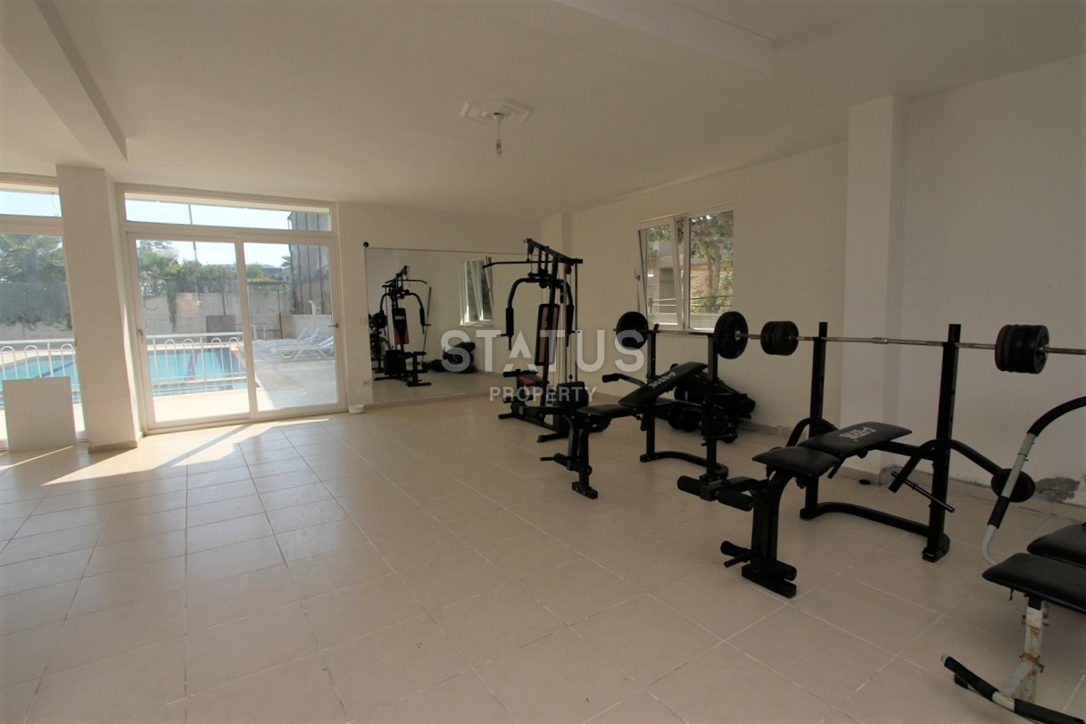 Penthouse 4+1 with sea view in Kestel, 210 m2 фото 18