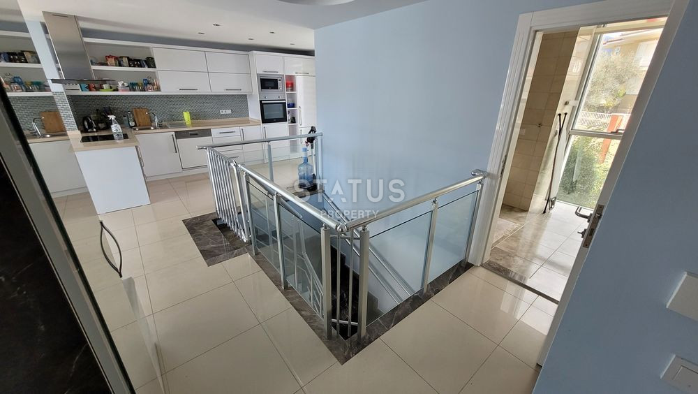 Просторный садовый дублекс 3+1 в одном из лучших комплексов Алании, Каргыджак, 220 м2 фото 13