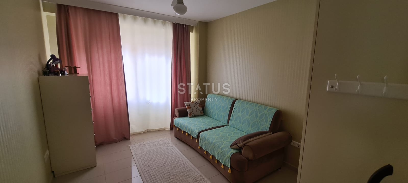 Apartment 1+1 with furniture in a complex with a large area in Mamhutlar, 60 m2 фото 5