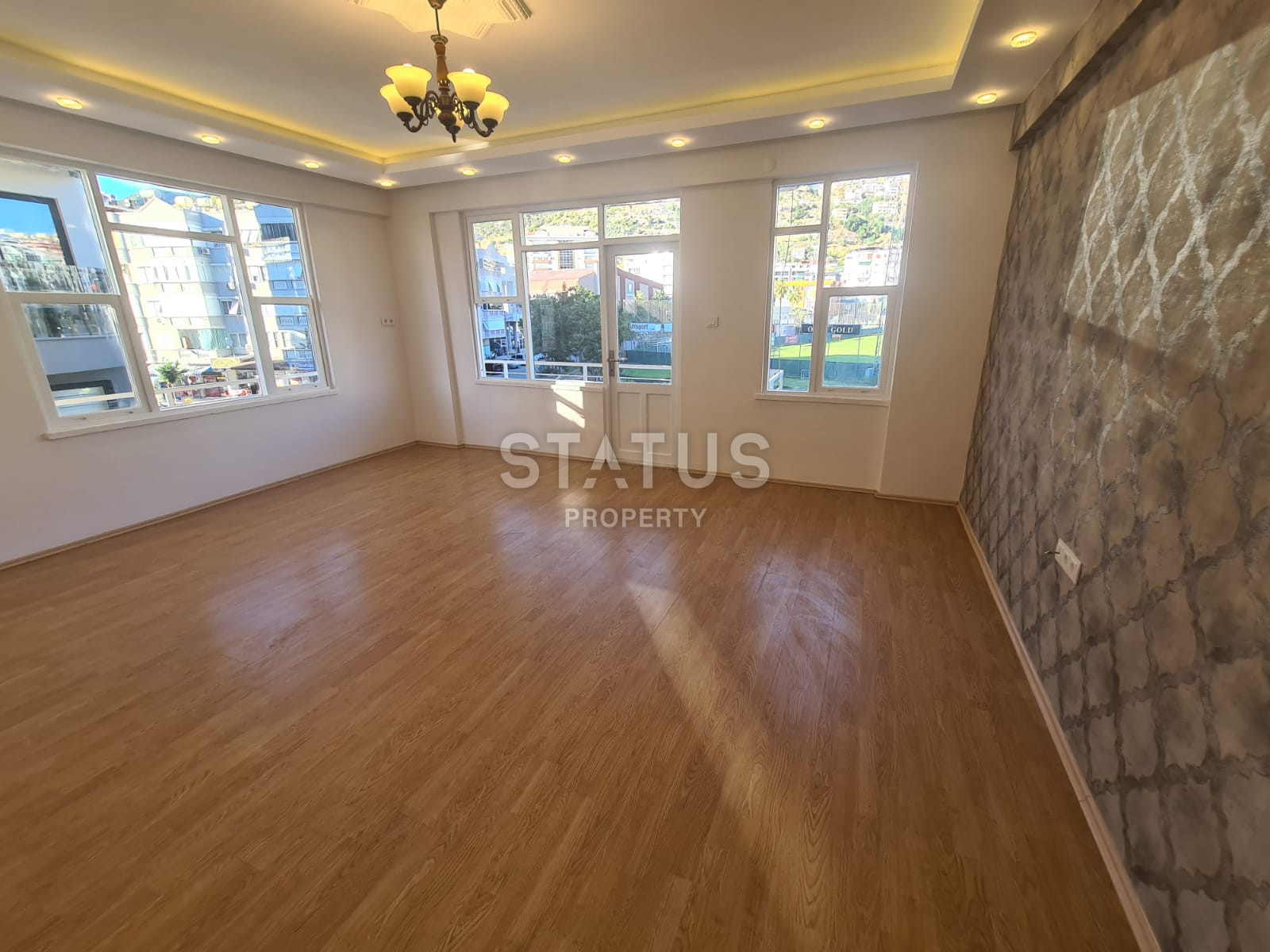 Inexpensive apartment 2+1 in the city center, not far from the fish market, 120 m2 фото 8