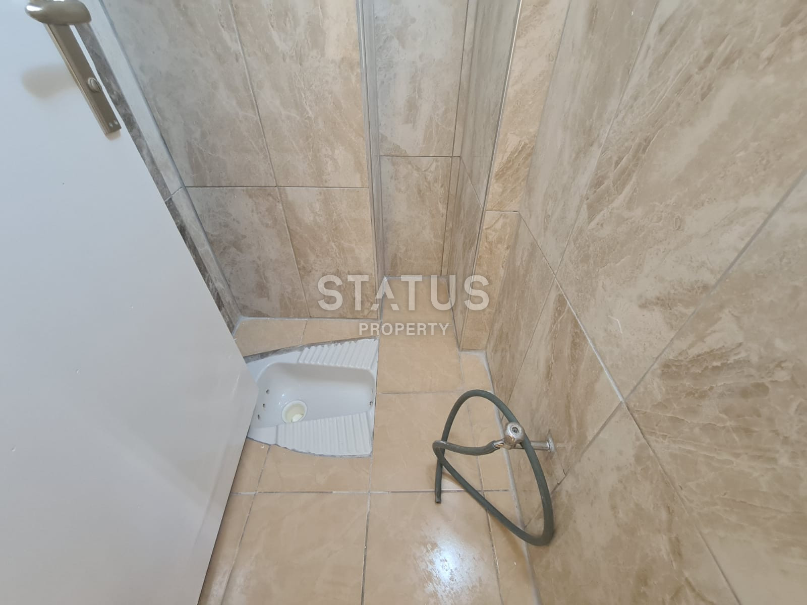 Inexpensive apartment 2+1 in the city center, not far from the fish market, 120 m2 фото 19