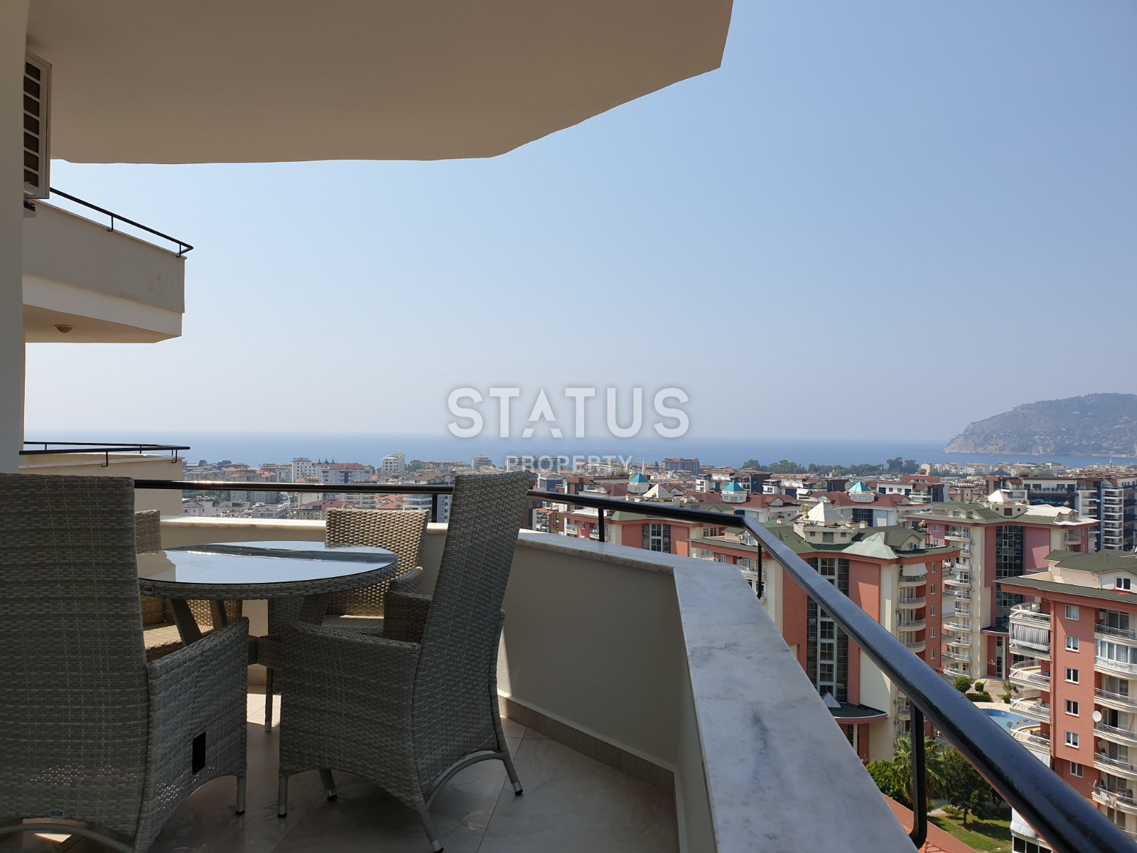Furnished apartment 1+1 with a modern renovation and excellent views, 60 sq.m. фото 7