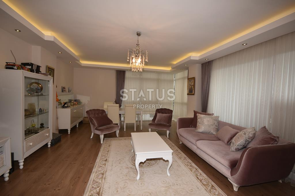 Пентхаус 3+1 с мебелью и видом на горы в районе Джикджилли, 225 м2 фото 3