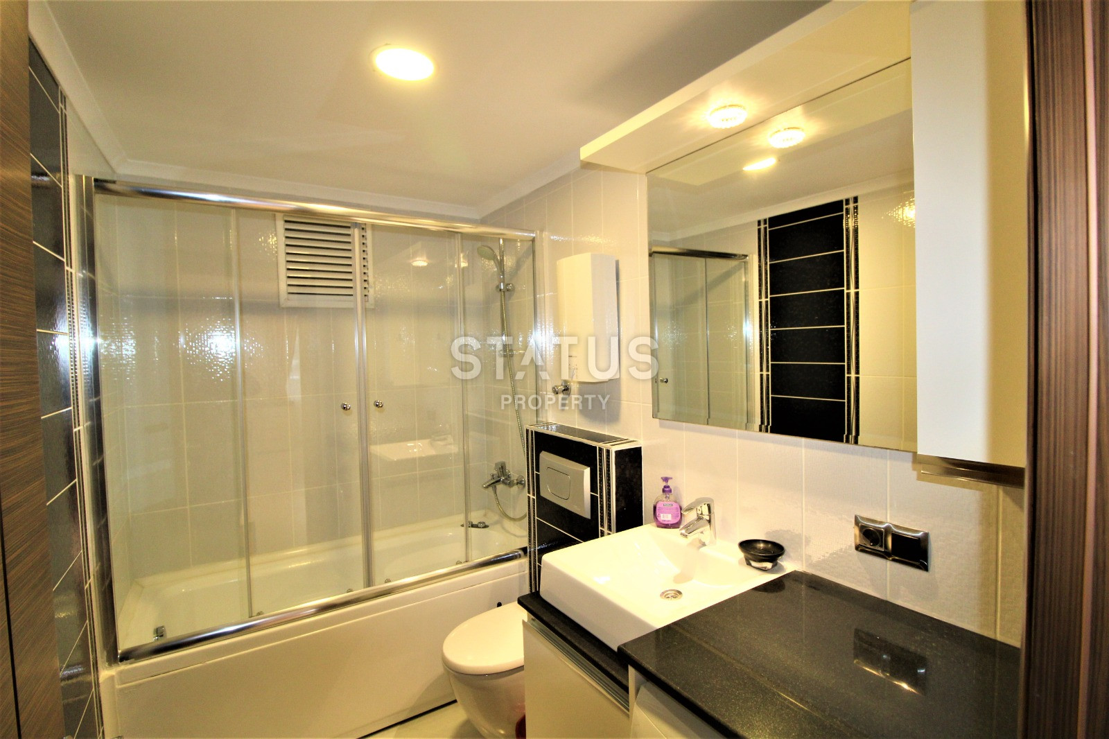 Меблированные апартаменты 1+1 в 50 м от моря, района Кестель, 65 м2 фото 11