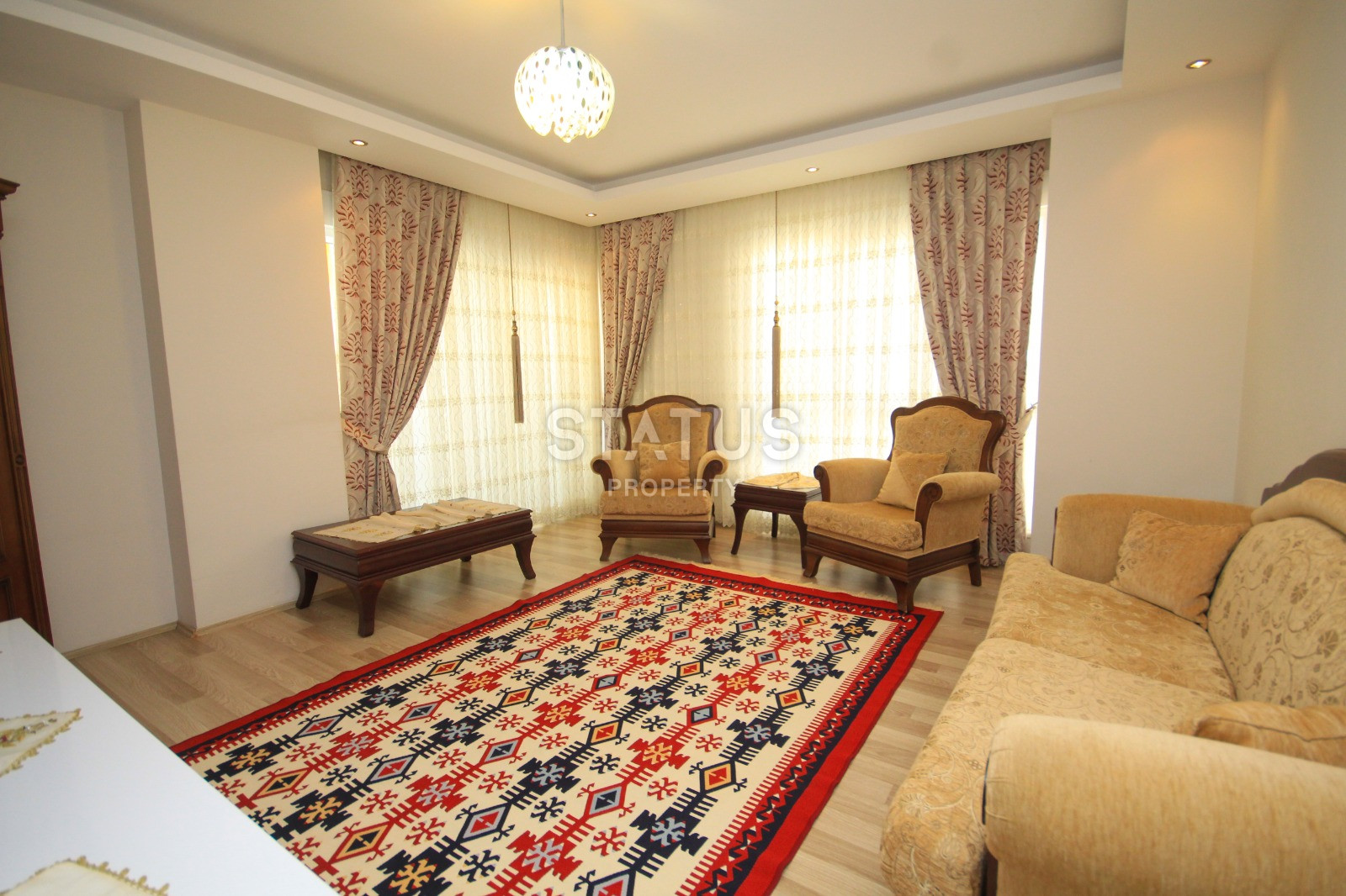 Апартаменты 2+1 с мебелью в районе Тосмур, 110 м2 фото 10