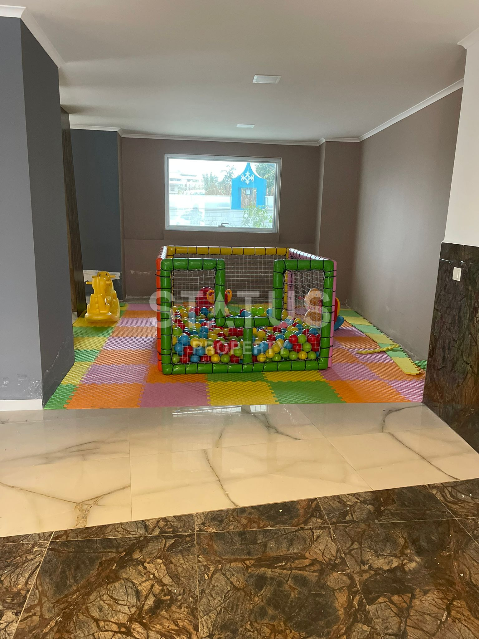 Квартира 2+1 в новом современном комплексе возле Наулы в Махмутларе, 85 м2. фото 9