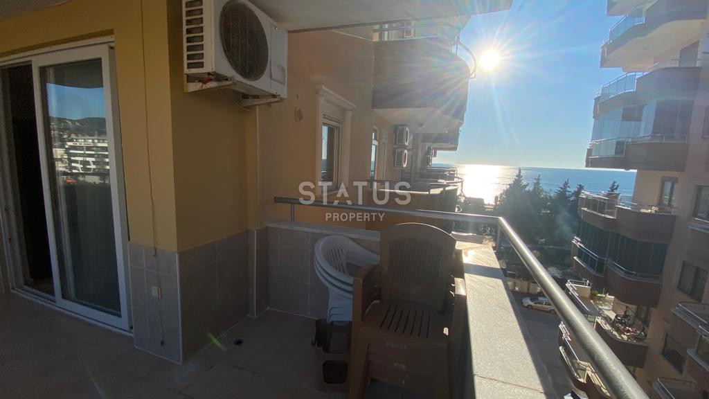 Spacious apartment 4+1 with sea views in Mahmutlar, 200 m2 фото 19