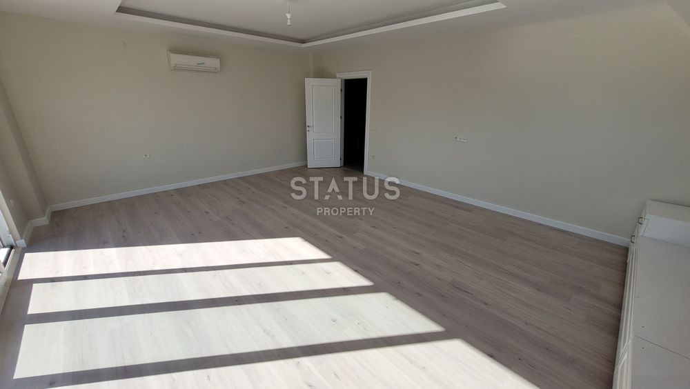 Penthouse 4+2 in the elite area of Kargicak, 350 meters from the sea. фото 5