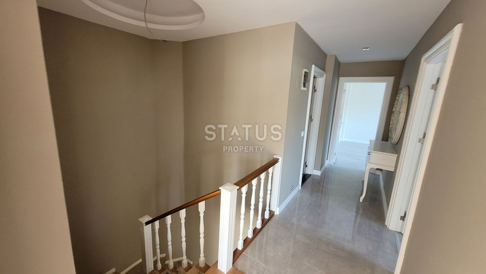 Penthouse 4+2 in the elite area of Kargicak, 350 meters from the sea. фото 11