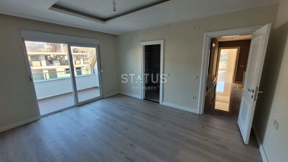 Penthouse 4+2 in the elite area of Kargicak, 350 meters from the sea. фото 14