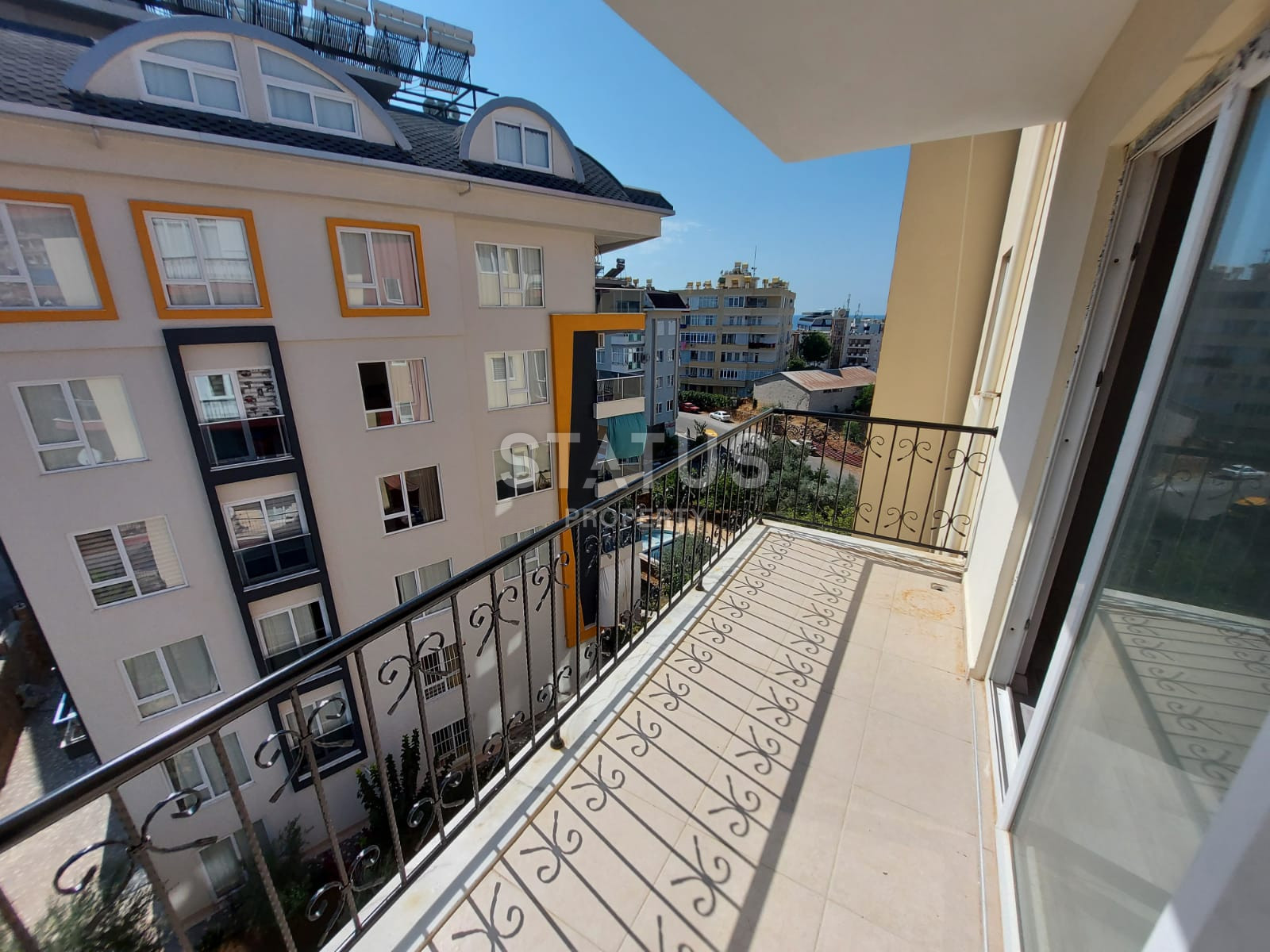 Просторная трёхкомнатная квартира в 300 метрах от моря в Тосмуре, 115м.кв фото 10