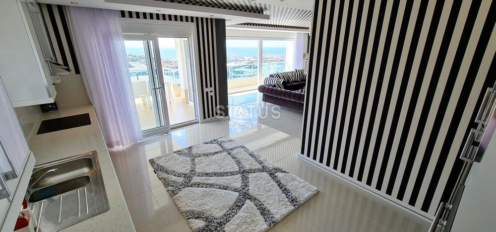 Duplex 3+1 in a townhouse in a prestigious area of Kargicak with a private pool фото 4