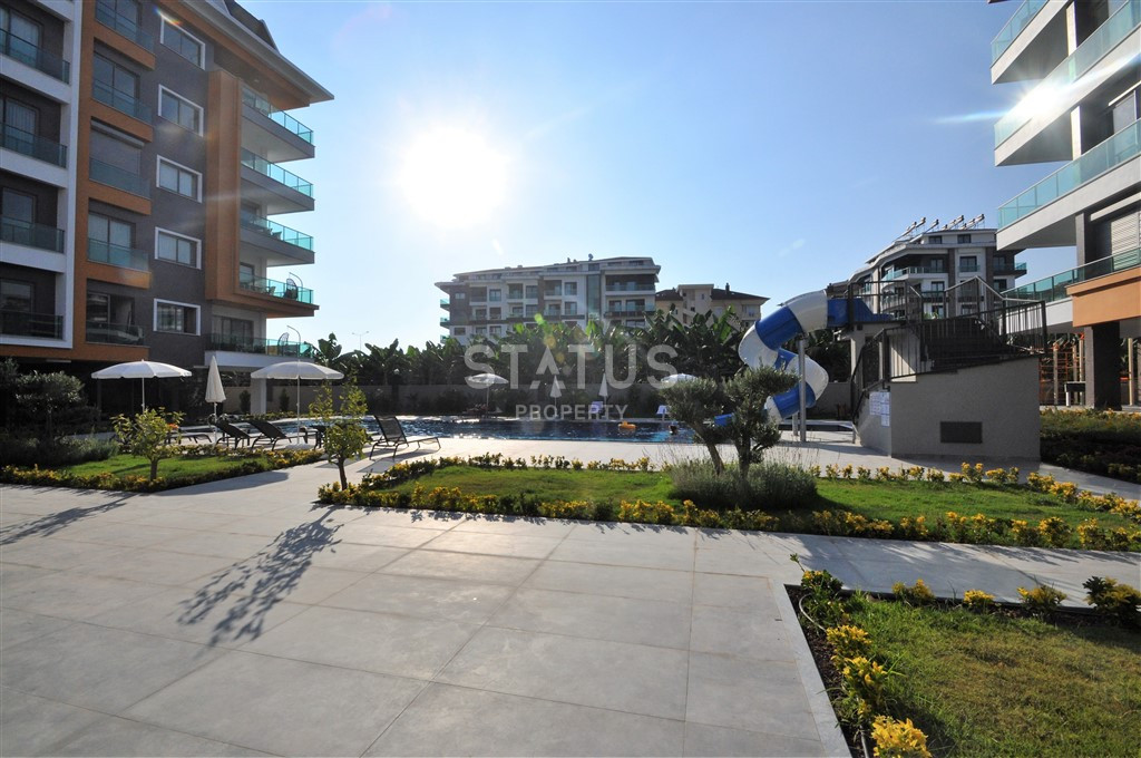 Две квартиры 1+1 на первой береговой линии в Кестеле, 65 м2. фото 16