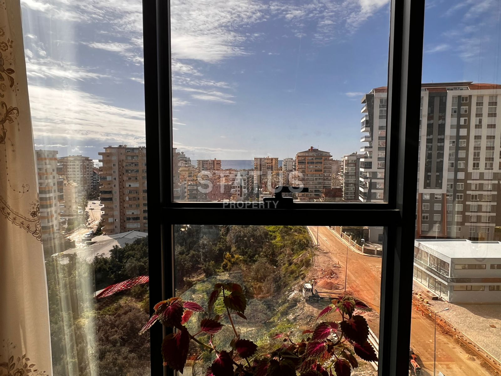 Spacious bright apartment 2+1 with sea views in a new complex, 125 m2. Mahmutlar, Alanya. фото 8