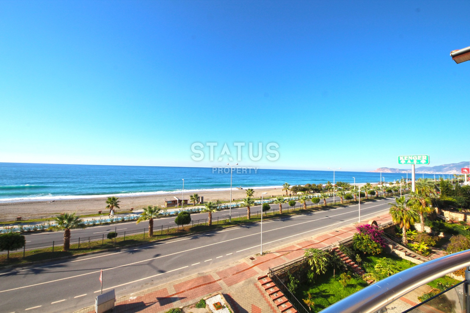 Apartment 2+1 on the first coastline in Mahmutlar with direct sea views, 110m2 фото 18