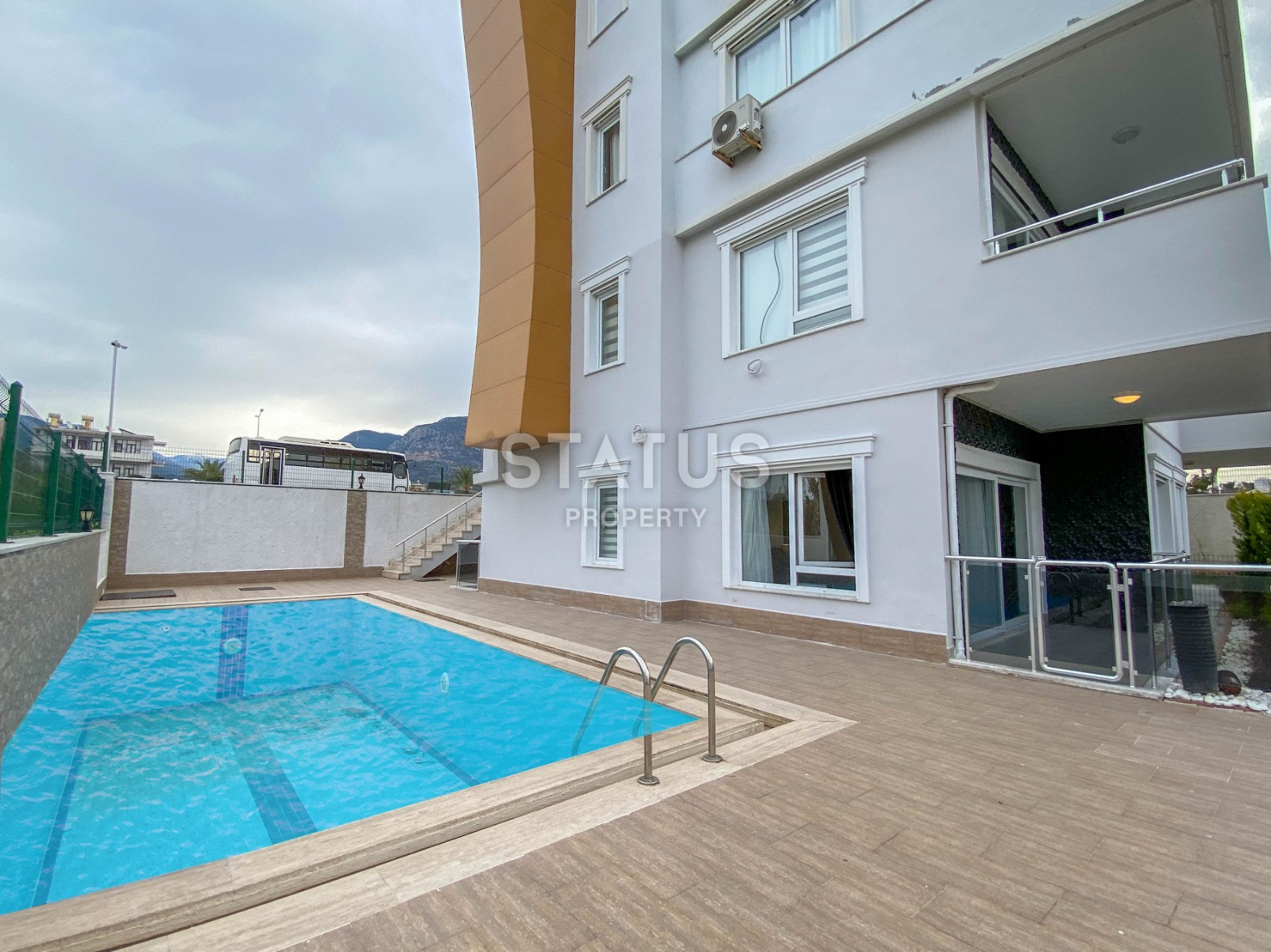 Меблированный садовый дуплекс 3+1 в 2 минутах от моря в Кестеле, 130 м2. фото 16